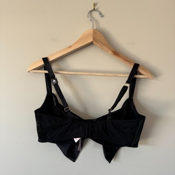 Victoria's Secret | Dream Angels Wicked Unlined Bow Balconette Black Bra | 36DDD - Picture 5 of 11